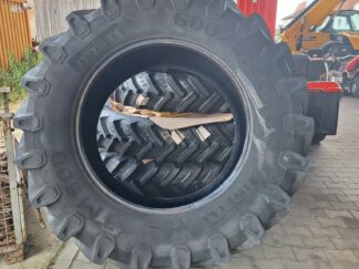 Pirelli Reifen 600/65R38 leicht gebraucht
