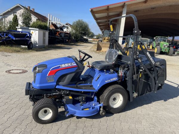 Iseki SXG 326 Kommunalschlepper