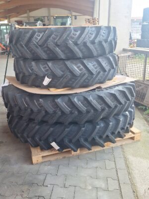320/90R50 BKT / 320/85R34 BKT Pflegeräder Kubota / ZF