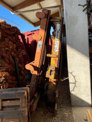 d9c7bfed-1d23-4ec7-bcfd-577ec99b55ff.jpg Staplerhubgerüst