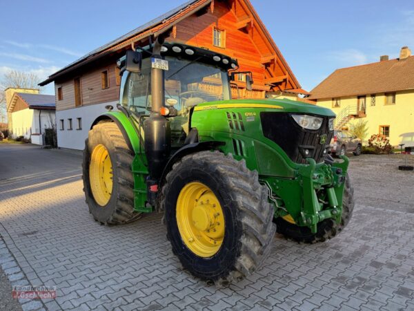 John Deere 6155R Traktor