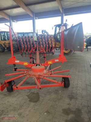 kuhn-ga4401-10416626-05_0x0.jpg Kuhn GA4401 Schwader