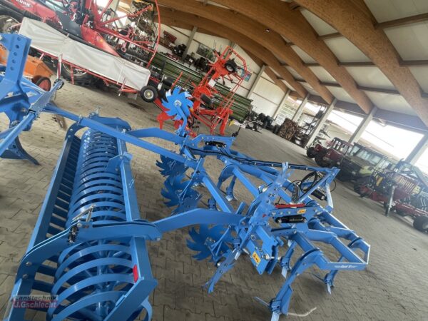 Lemken Karat 10/300 Grubber