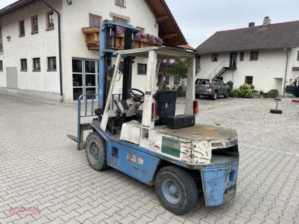Nissan 30 Diesel Gabelstapler