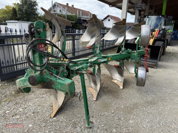 Regent NB 612 Vario 4 Schar Pflug