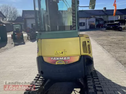 Yanmar VIO 25-4 Bagger